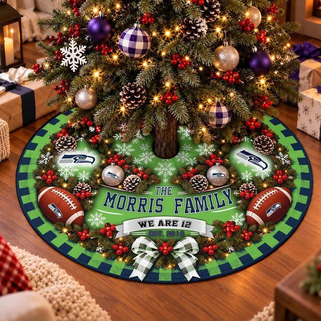 [SPECIAL OFFER] FAMILY NAME & EST. NFL06 SSH THE SEAHAWKS CHRISTMAS TREE SKIRT
