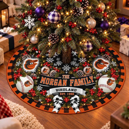 [FLASH SALE] FAMILY NAME & EST. MLB25 BOS THE ORIOLES CHRISTMAS TREE SKIRT